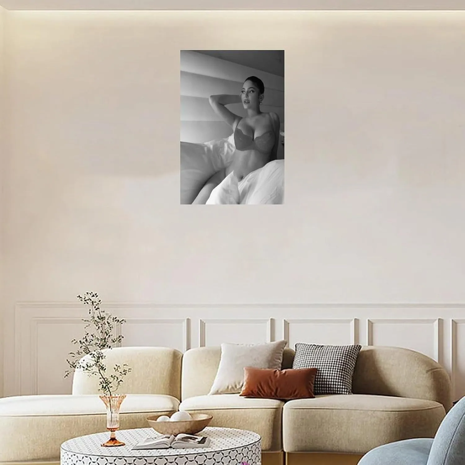 BAUTXLFE Kylie Jenner Poster Room Sexy Decoration Poster1 Wall Poster Art Canvas Printing Living Room Office Bedroom Aesthetic Poster 24x36inch(60x90cm) Unframe-style