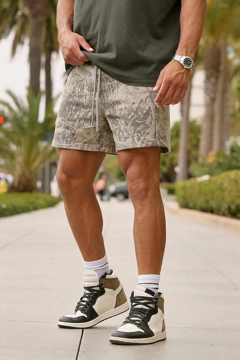 BOOMLEMON Mens Mesh Graphic Print Shorts Fashion Designer Workout Shorts Retro Casual Cool Streetwear Short Pants