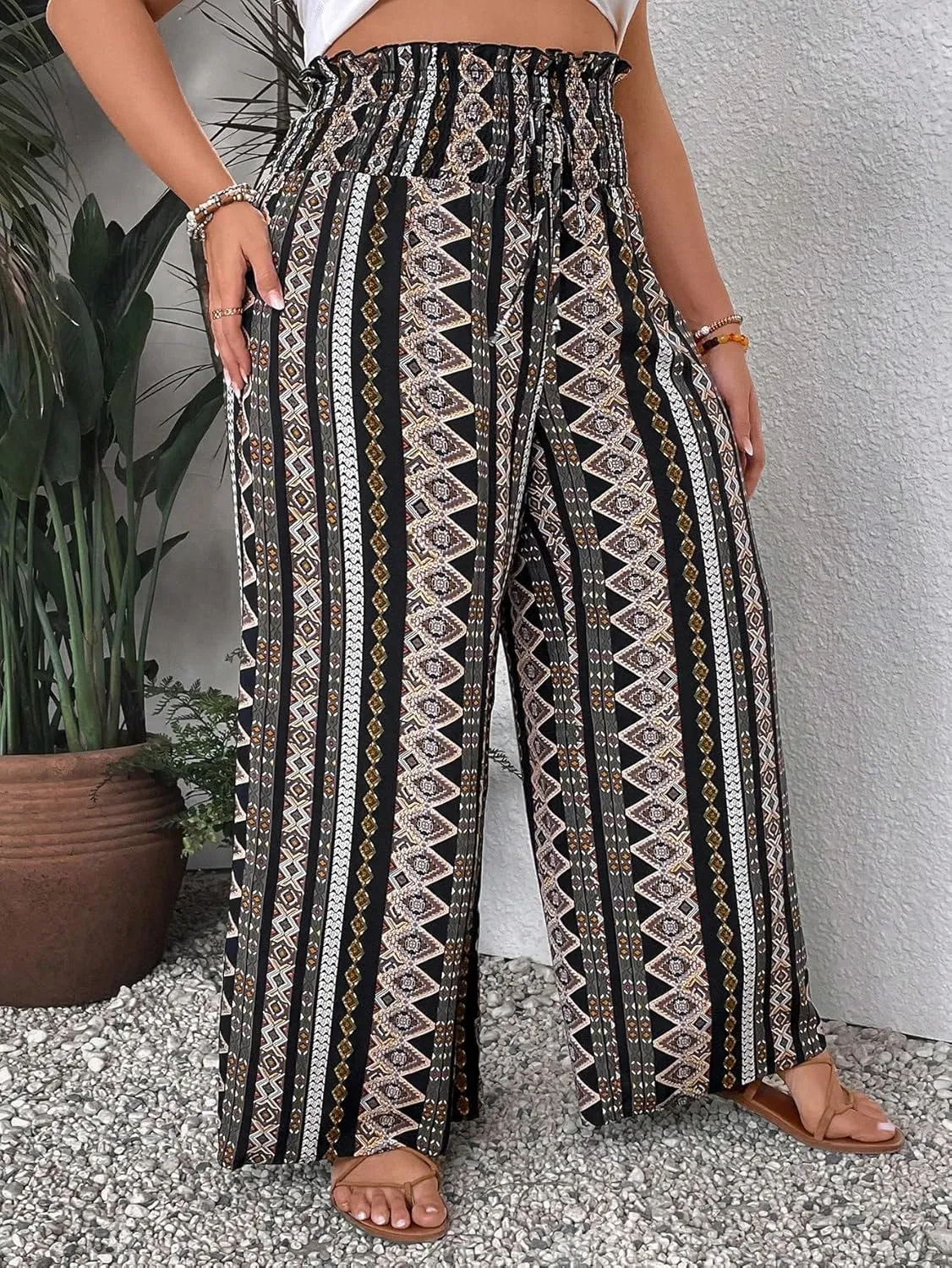 GORGLITTER Women's Plus Size Wide Leg Boho Pants Paperbag Geo Print Pants Shirred Beach Pants