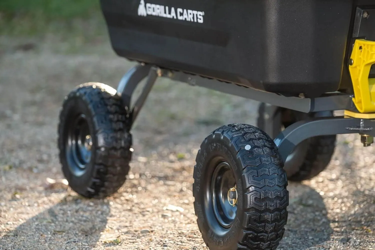 Gorilla Carts Heavy-Duty Dump Cart, Patented Quick-Release Dumping, Steel Frame, 600 lb Capacity, No-Flat 10-Inch Tires, Utility Wagon for Garden, Yard, Beach