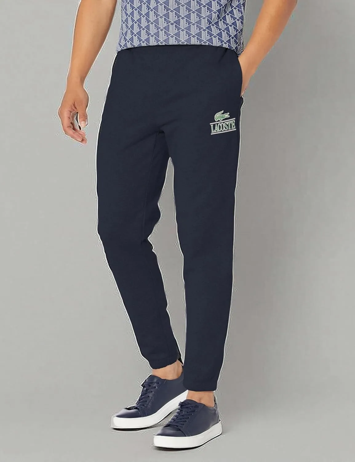Lacoste Men's Tapered Fit Sweatpants W/Adjustable Waist & Medium Croc Graphic on The Front Hip