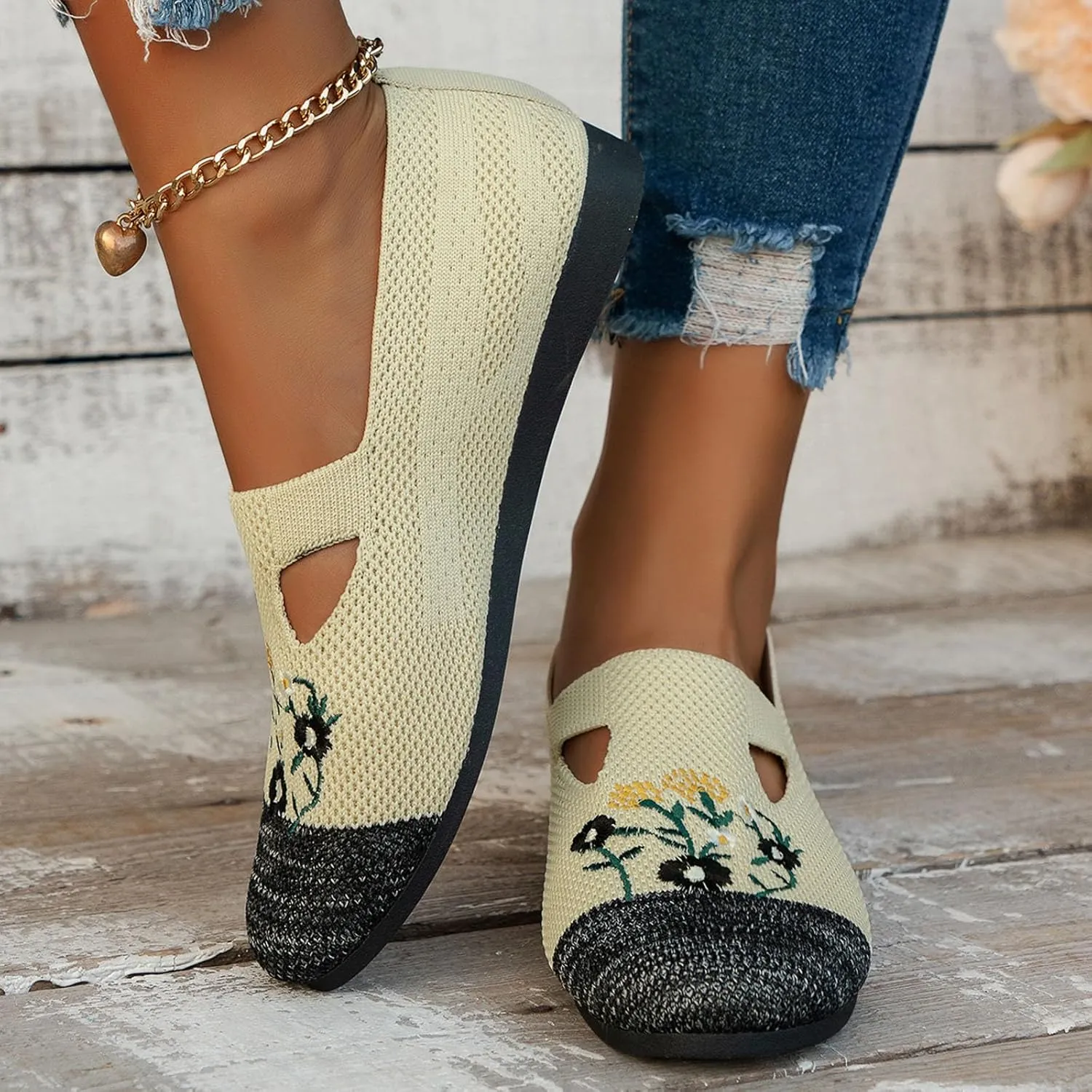 Ladies Fashion Breathable Mesh Knitted Flower Embroidery Flat Bottom Casual Womens Fashion Casual Shoes Wedge Sneaker