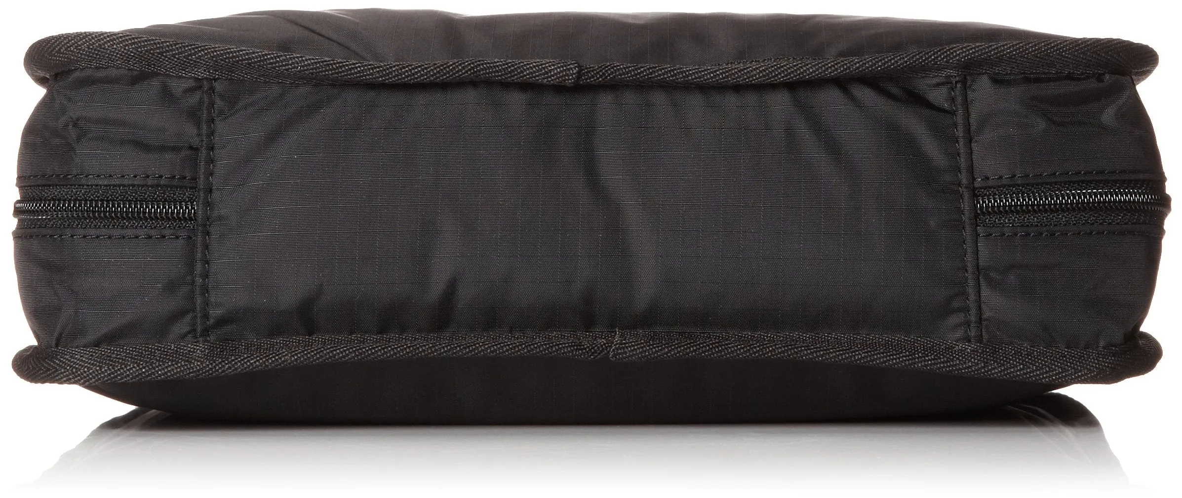 LeSportsac Deluxe Travel Mate
