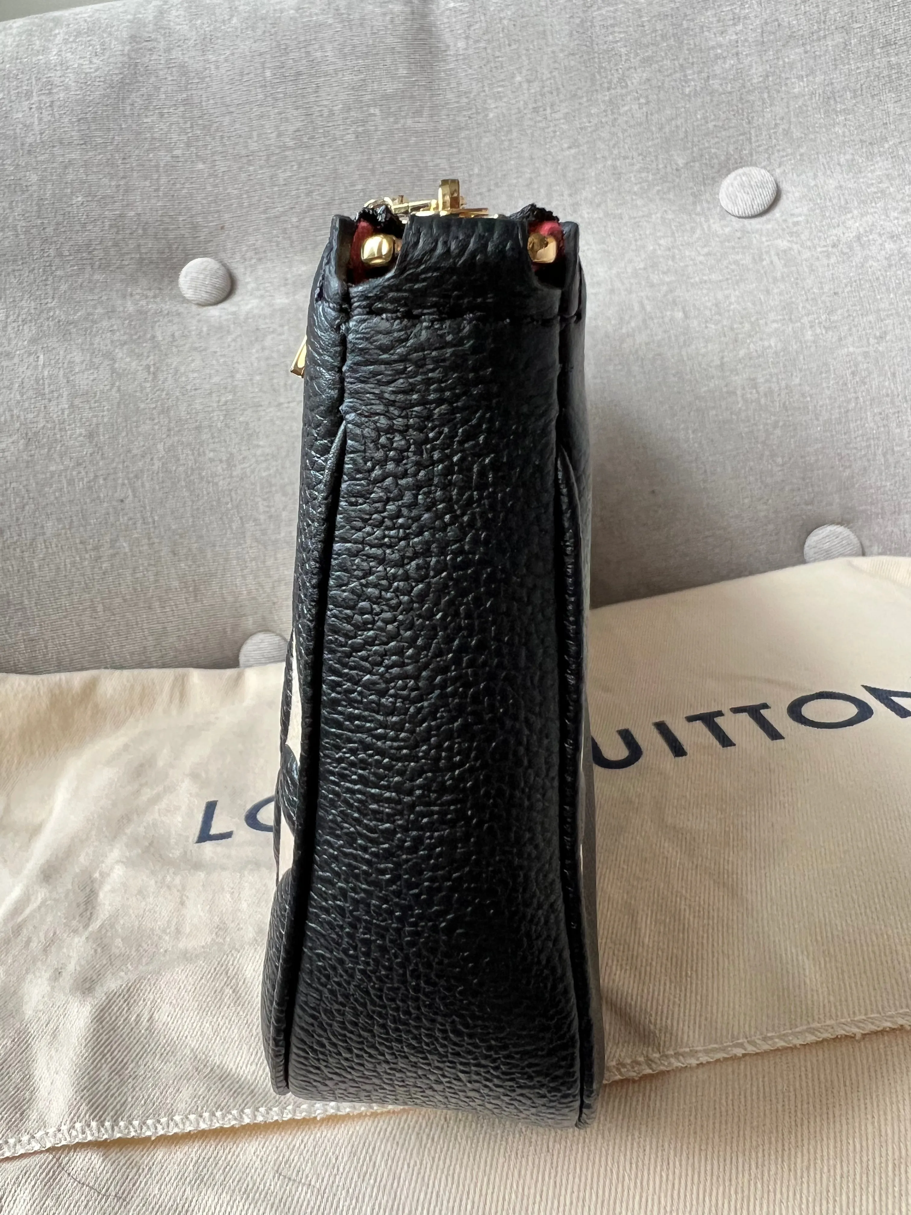 Louis Vuitton Multi Pochette Accessoires Black Beige Empreinte (RRP £2120)