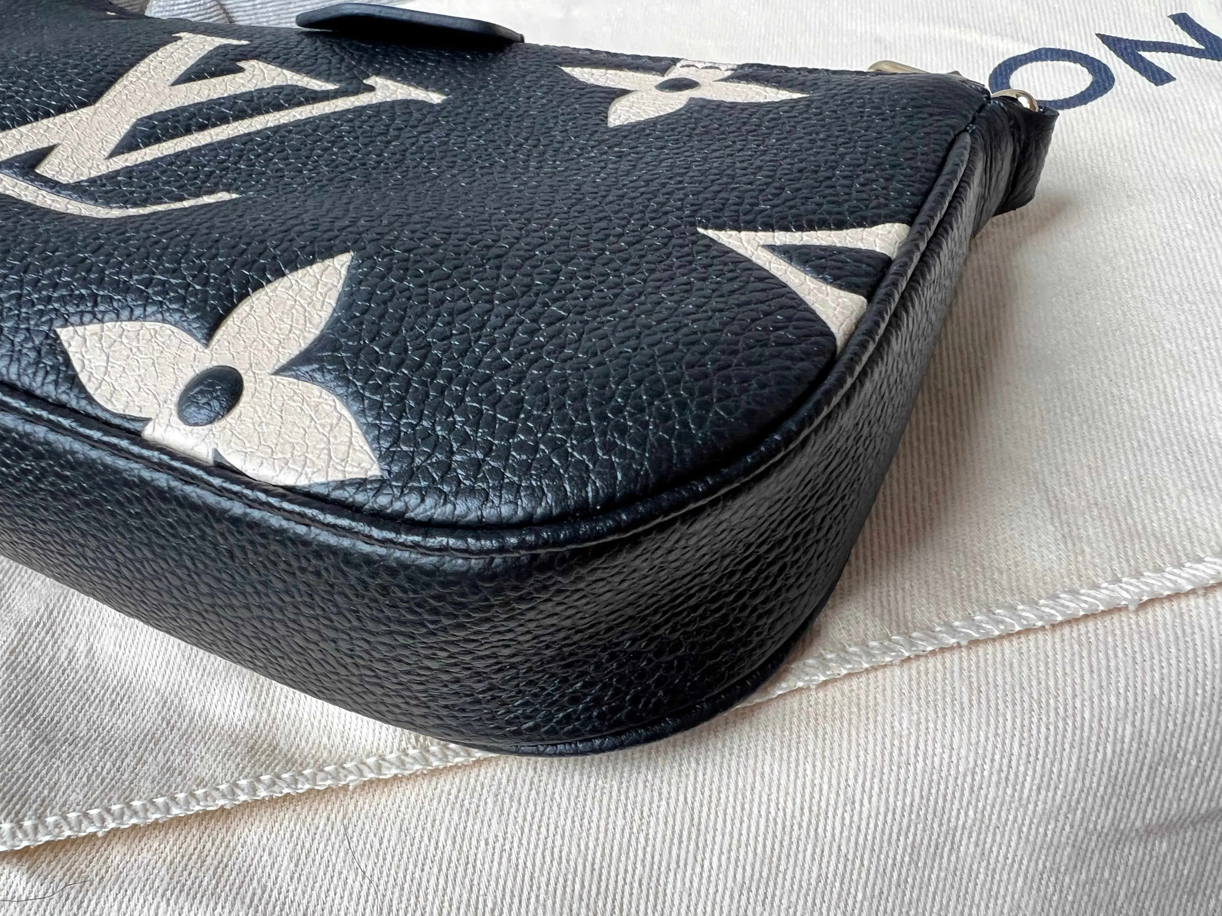 Louis Vuitton Multi Pochette Accessoires Black Beige Empreinte (RRP £2120)