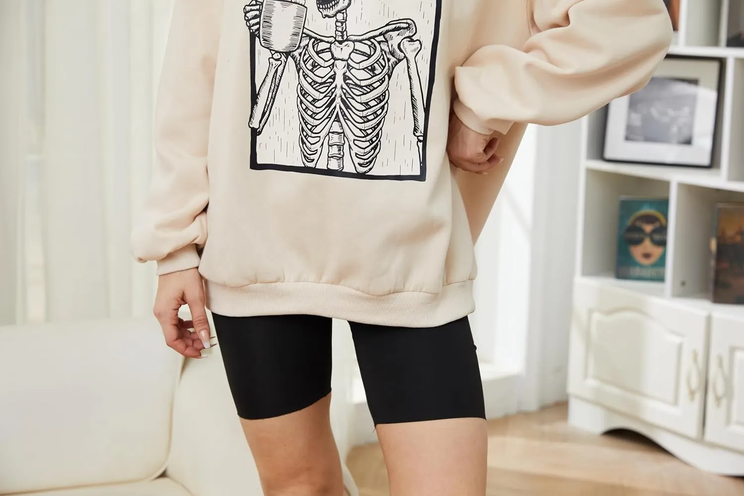 Meladyan Halloween Skull Graphic Print Fleece Oversized Sweatshirt Crewneck Long Sleeve Drop Shoulder Pullover