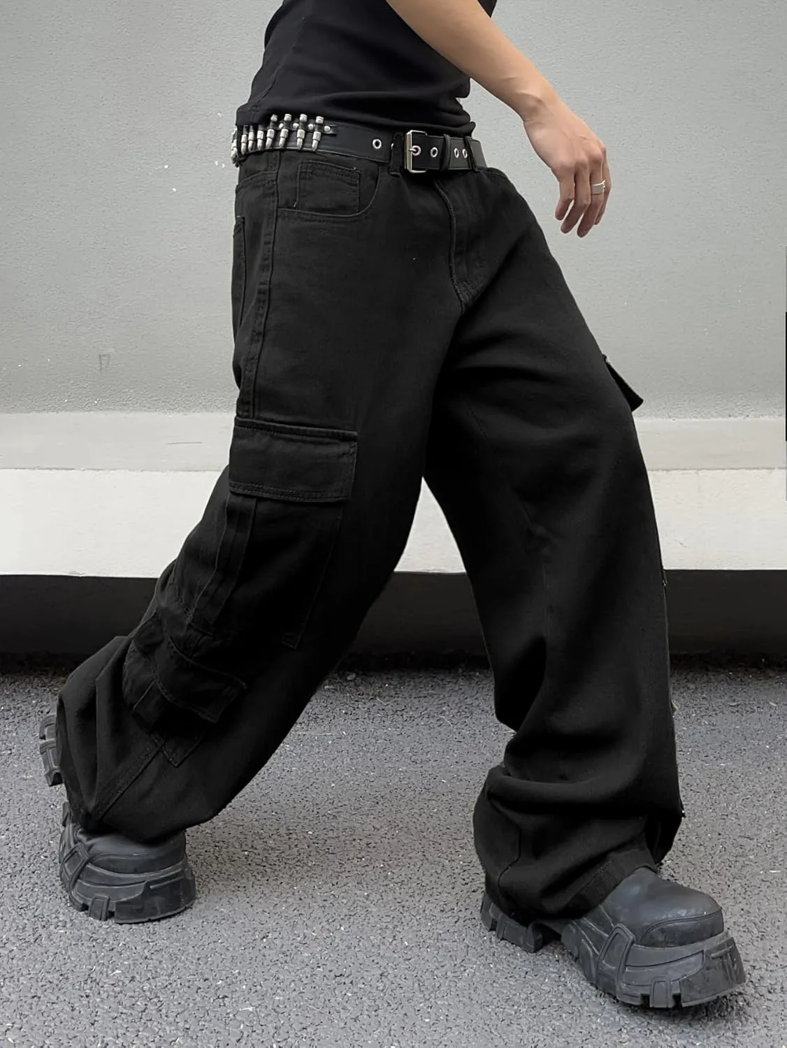 Mens Denim Baggy Pants with Cargo Pockets Mid Weight Casual Streetwear Wide Leg Jeans Hip Hop Skater Trousers