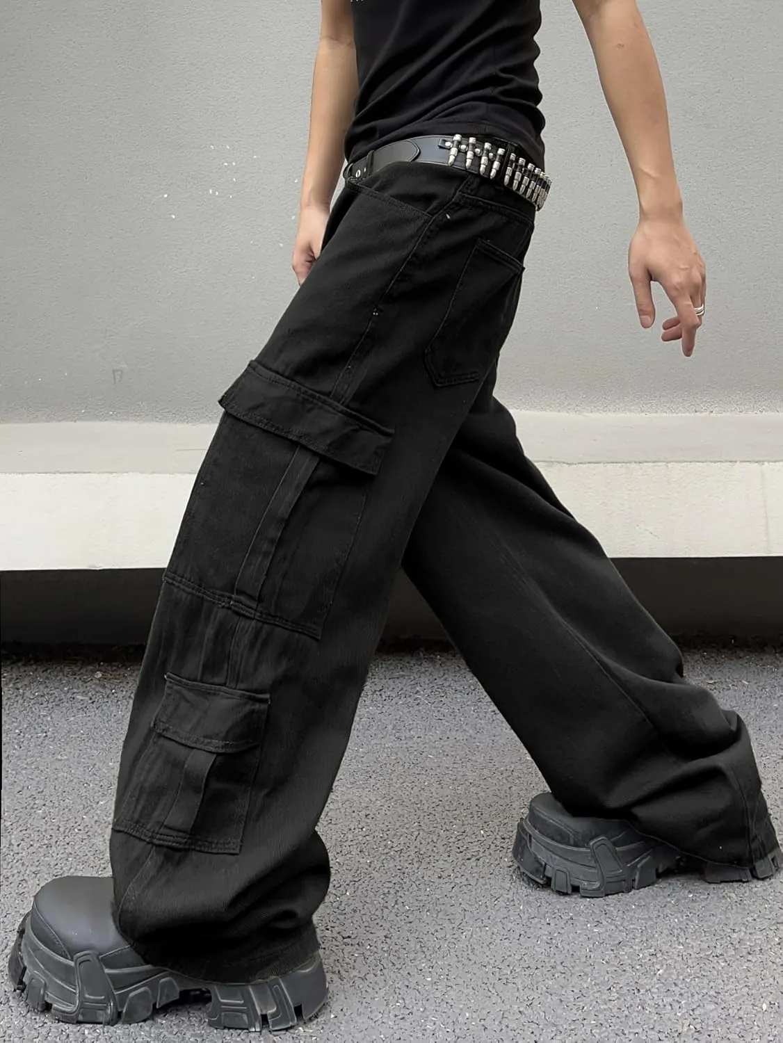 Mens Denim Baggy Pants with Cargo Pockets Mid Weight Casual Streetwear Wide Leg Jeans Hip Hop Skater Trousers