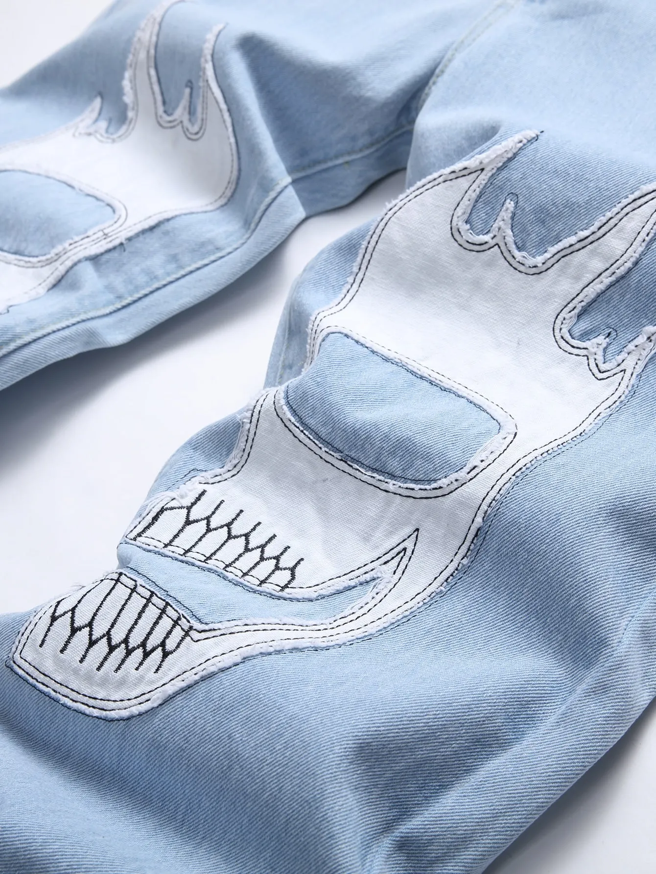 Men's Graphic Skull Print Jeans