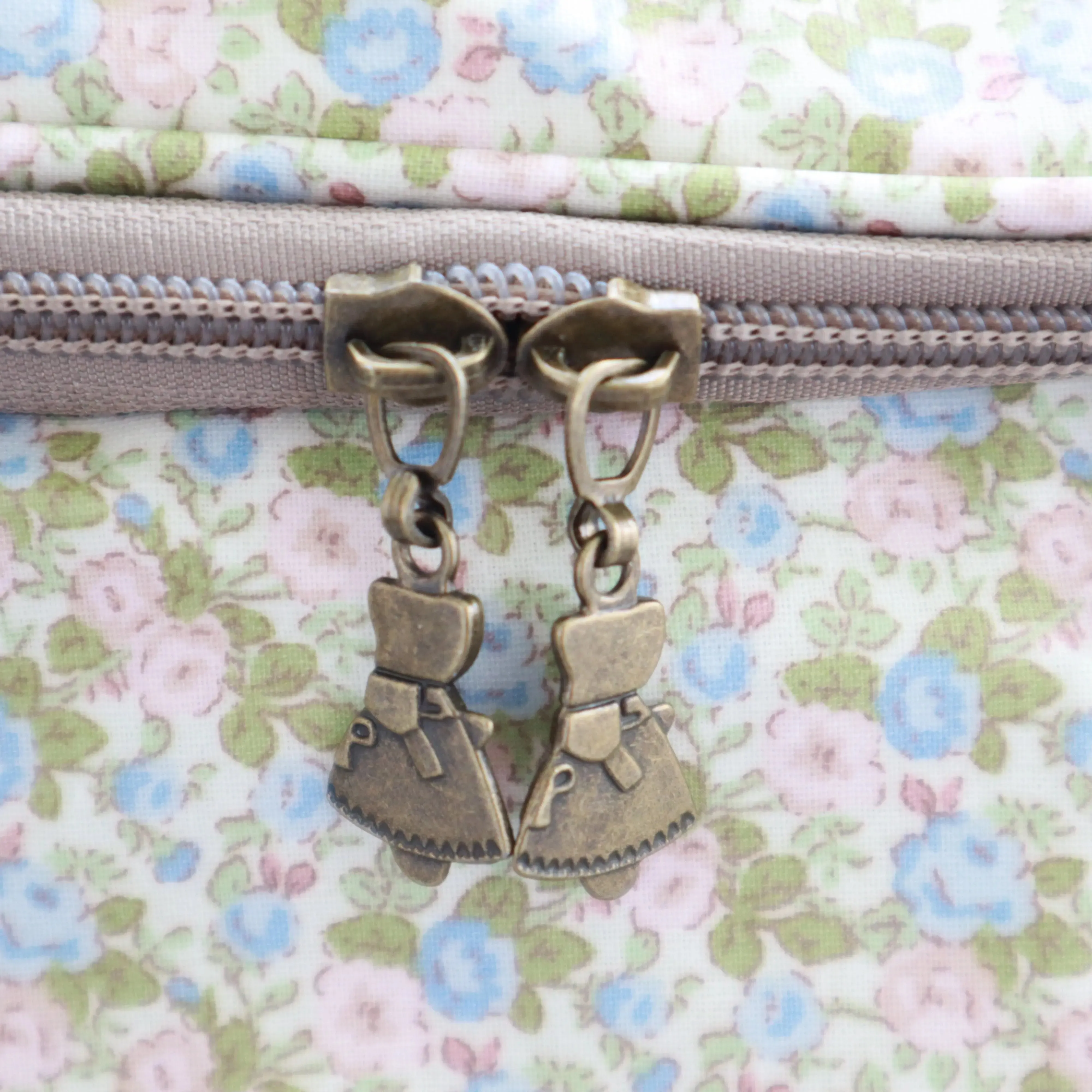 Neverita waterproof Aceituna Bags Garden