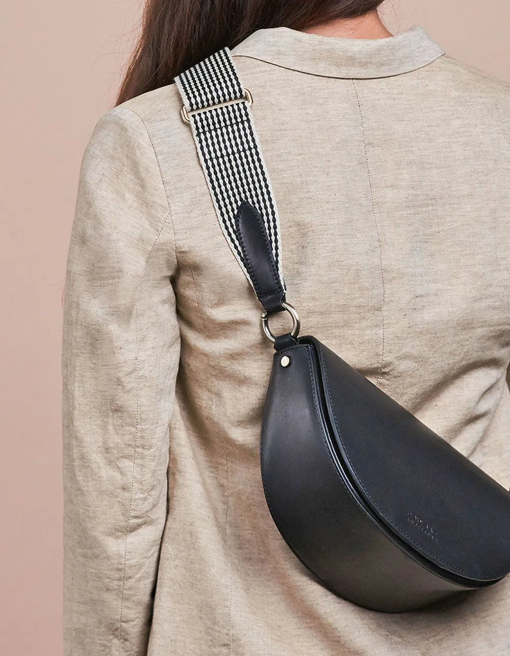 O My Bag Laura - Black / 2 Straps