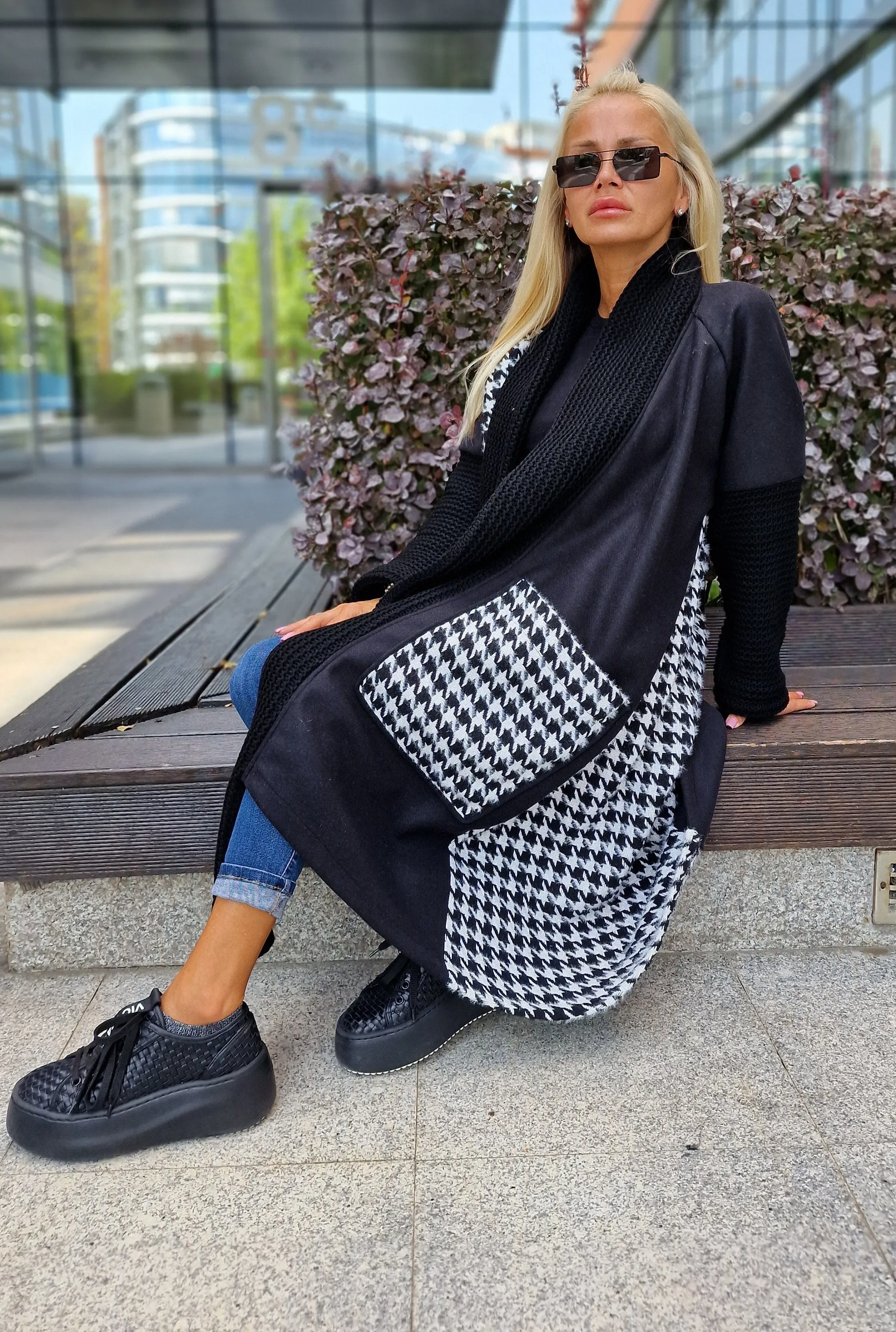 Oversized Black and White Coat, Long Coat, Houndstooth Pattern Coat with Oversized Pockets, Plus Size Overcoat, Oversized Maxi Vest,