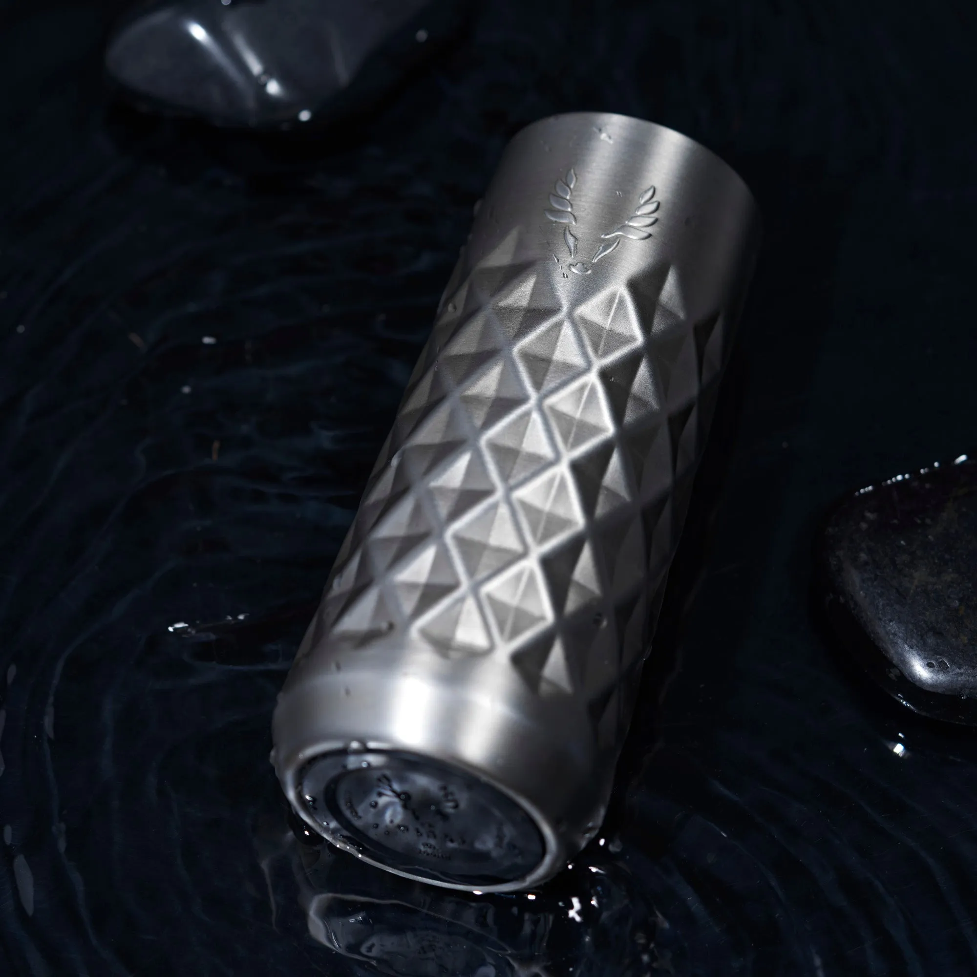 Paragon stainless steel champagne flute in platinum viski ®