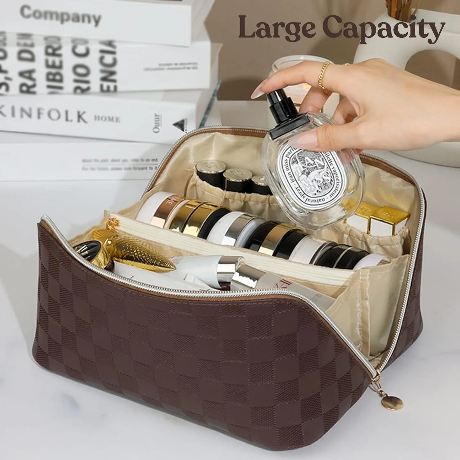 Portable Makeup Bags Large Capacity Travel Cosmetic Bag for Women Waterproof PU Leather Checkered Makeup, Organizer Makeup Brushes Storage Bag with Dividers and Handle (Brown)