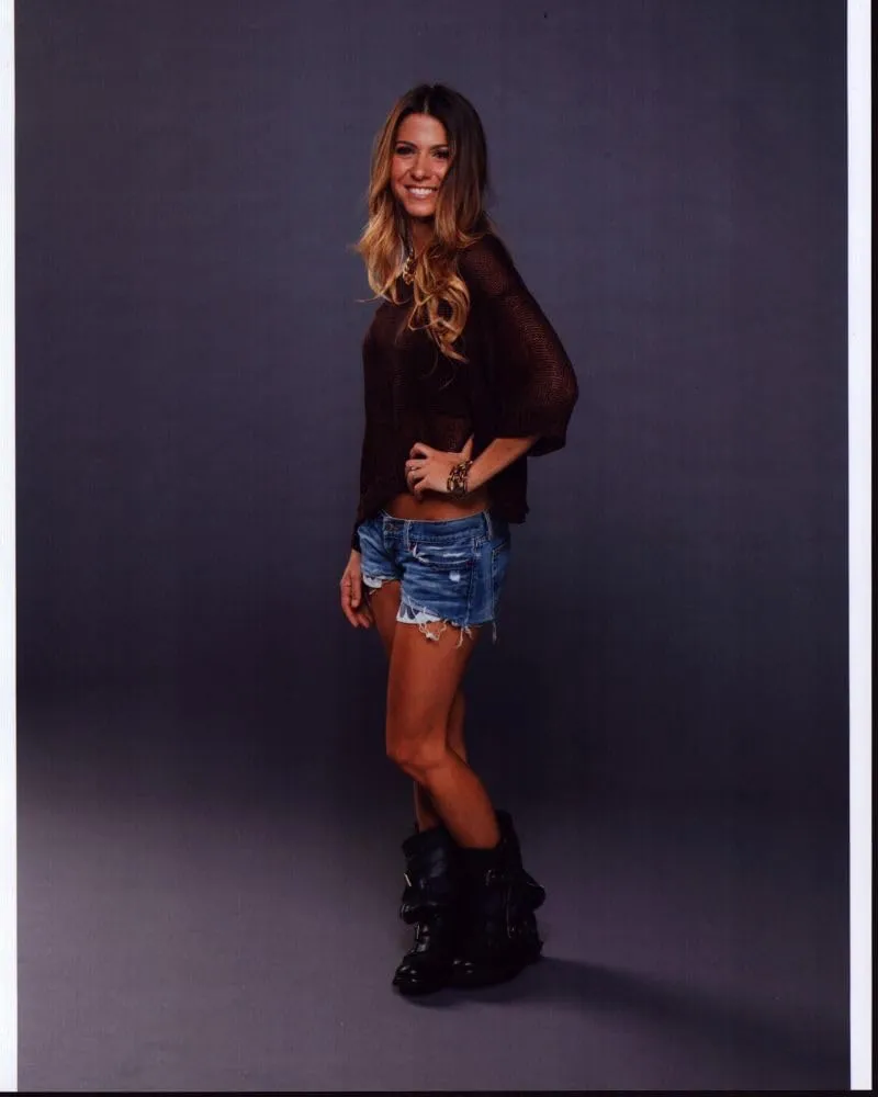 Posterazzi Orly Shani In Cut Off Shorts And Brown Top With Hand On Hip Photo Print (16 x 20) - Item # MVM54991