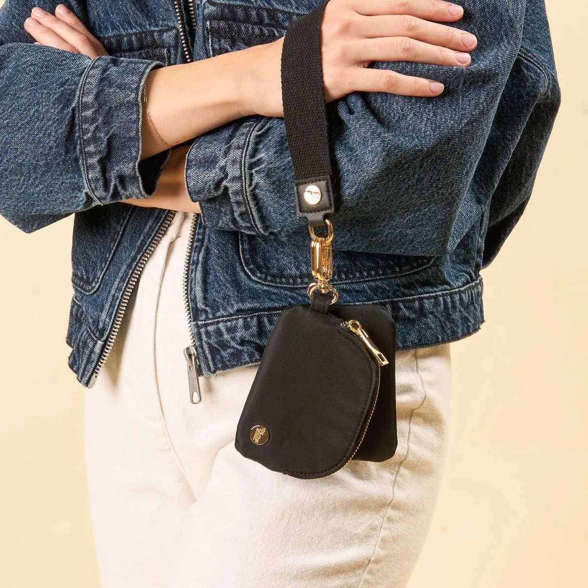 The Darling Effect Dynamic Duo Pouch Wristlet - Black