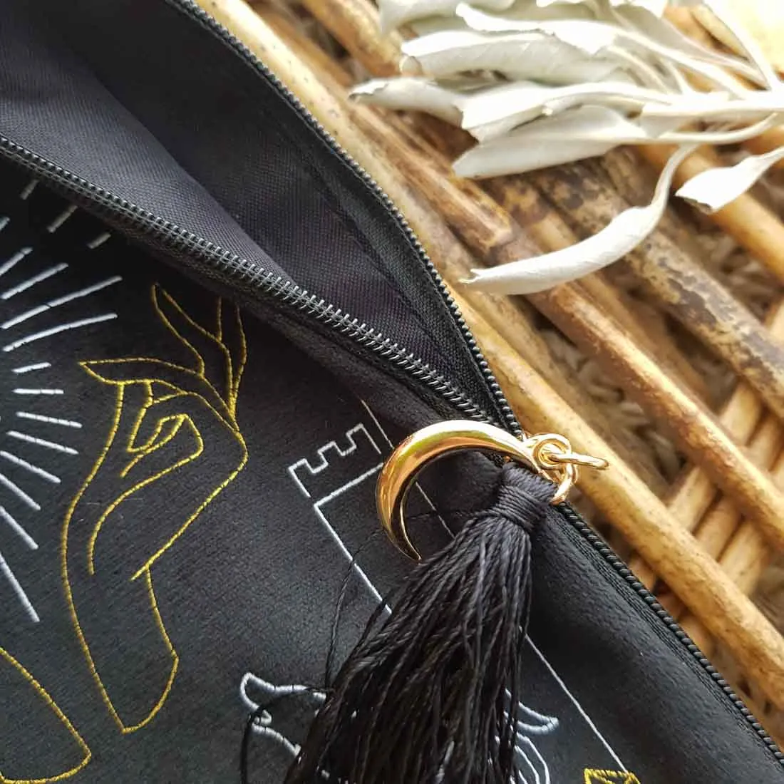 The Moon Tarot Velvet Bag Zippered (approx. 19x15cm)