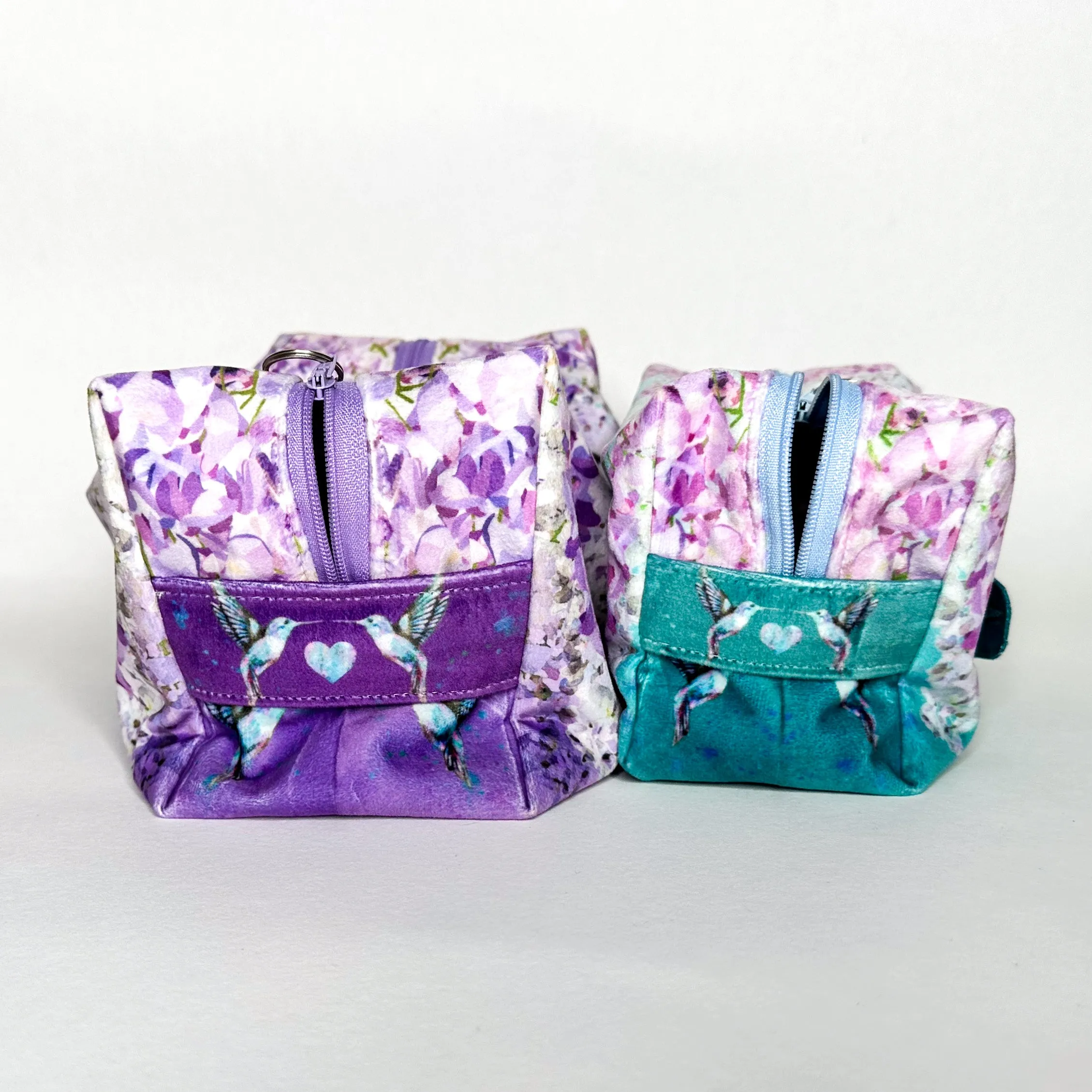 The Velvet Pouch Set - Hummingbirds Sewing Kit