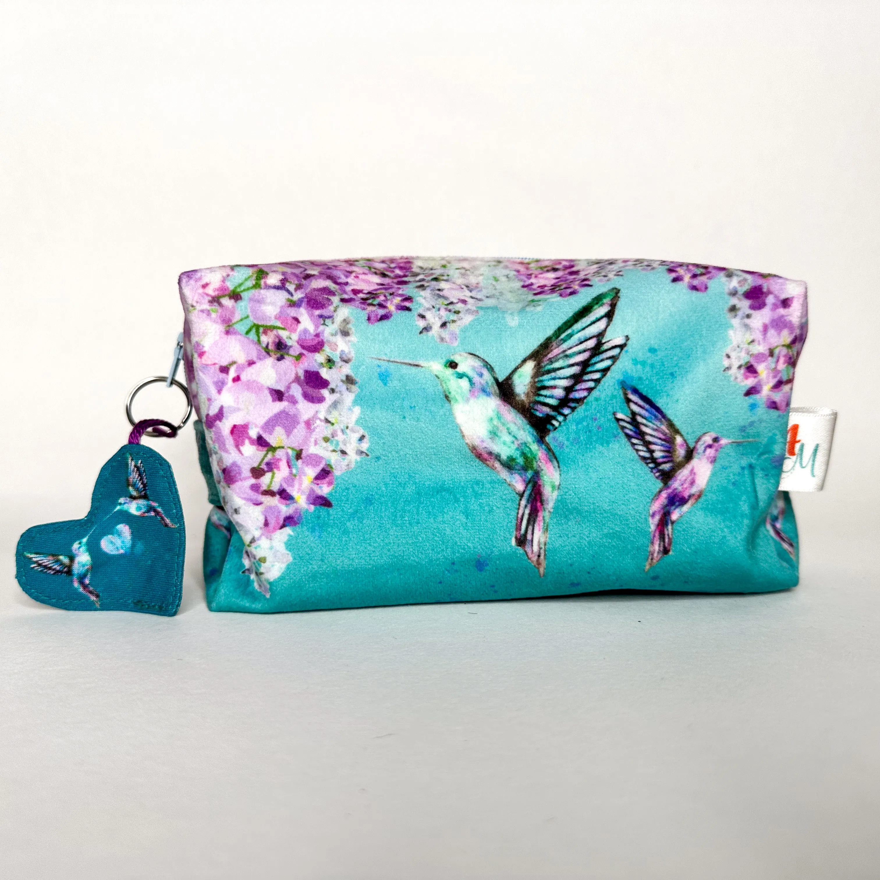 The Velvet Pouch Set - Hummingbirds Sewing Kit