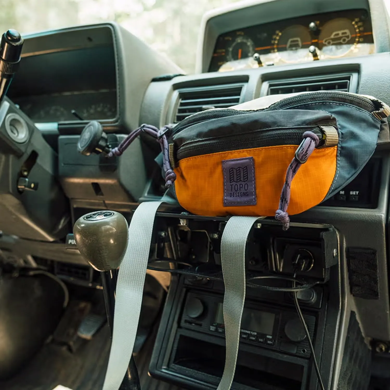 Topo Designs Mountain Waist Pack, Hip Bag, 100% Recycled Nylon Construction, 2L capacity, YKK Zips