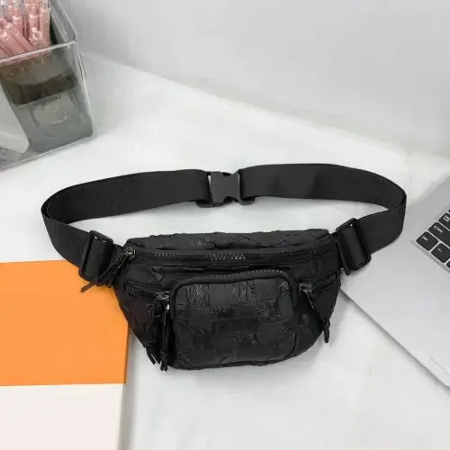 Trendy Blue Checkered Adjustable Strap Nylon Crossbody Fanny Pack