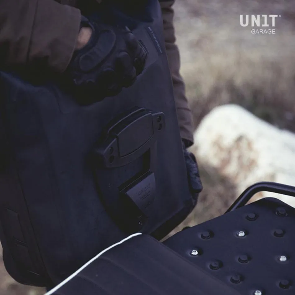 UNIT GARAGE KHALI SIDE PANNIER IN TPU   LEFT SUBFRAME TRIUMPH SPEED TWIN 1200 (2019 UNTIL NOW)