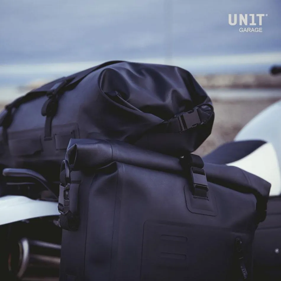 UNIT GARAGE KHALI SIDE PANNIER IN TPU