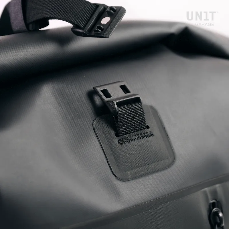 UNIT GARAGE KHALI SIDE PANNIER IN TPU