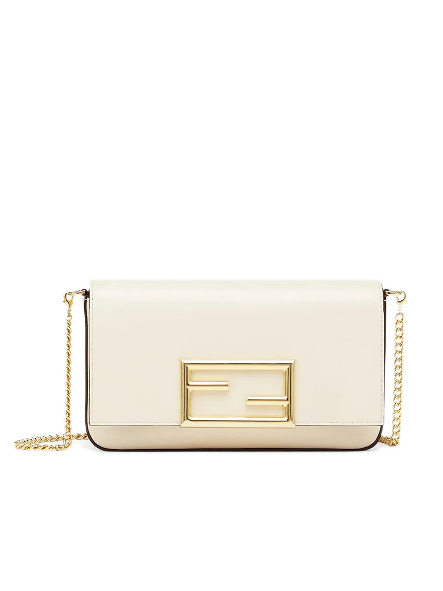 Wallet on Chain with Pouches